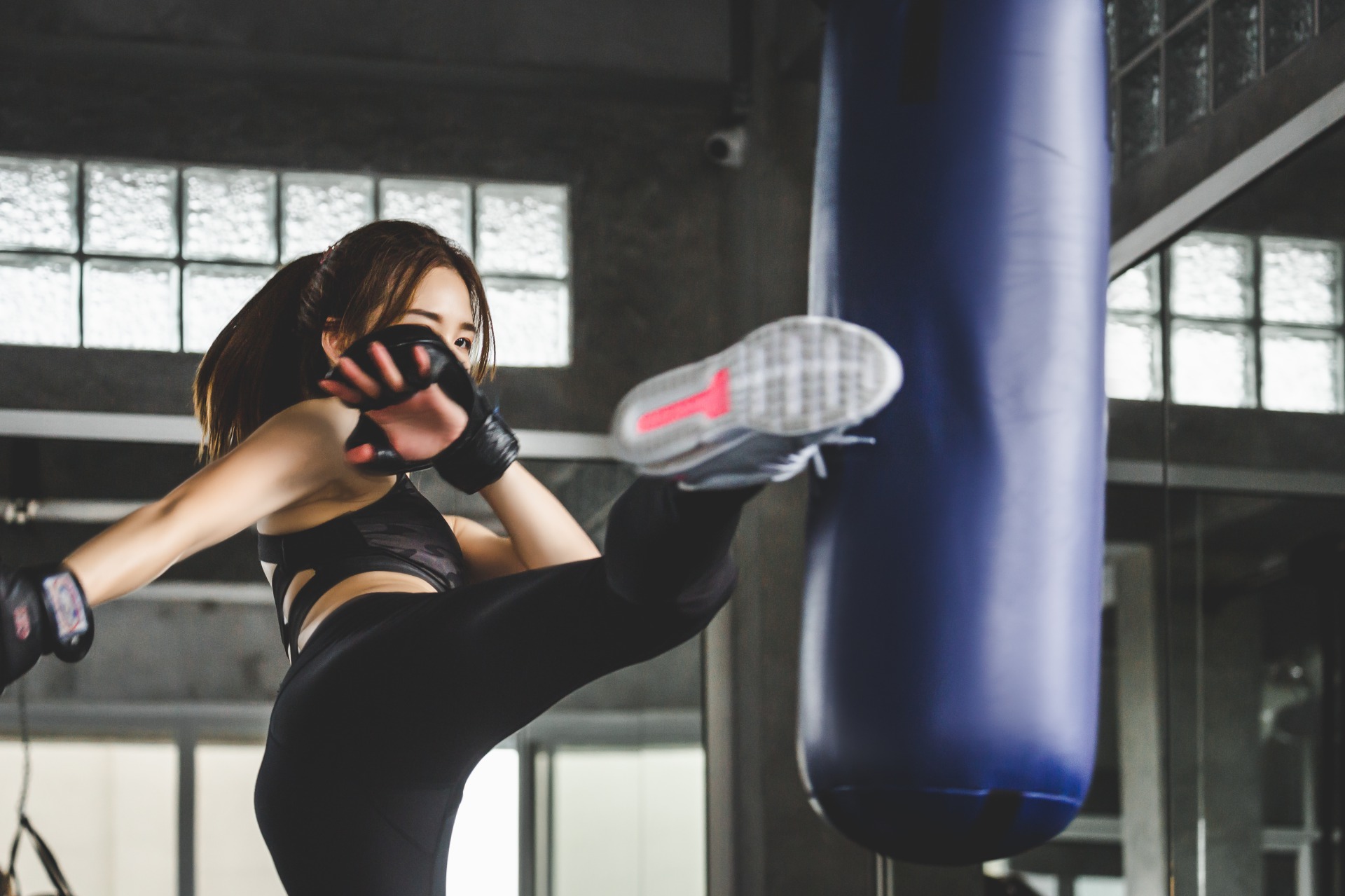 キックボクシングの動き | 神奈川県横浜市都筑区のパーソナルジムならPersonal Gym BECONFIDENT